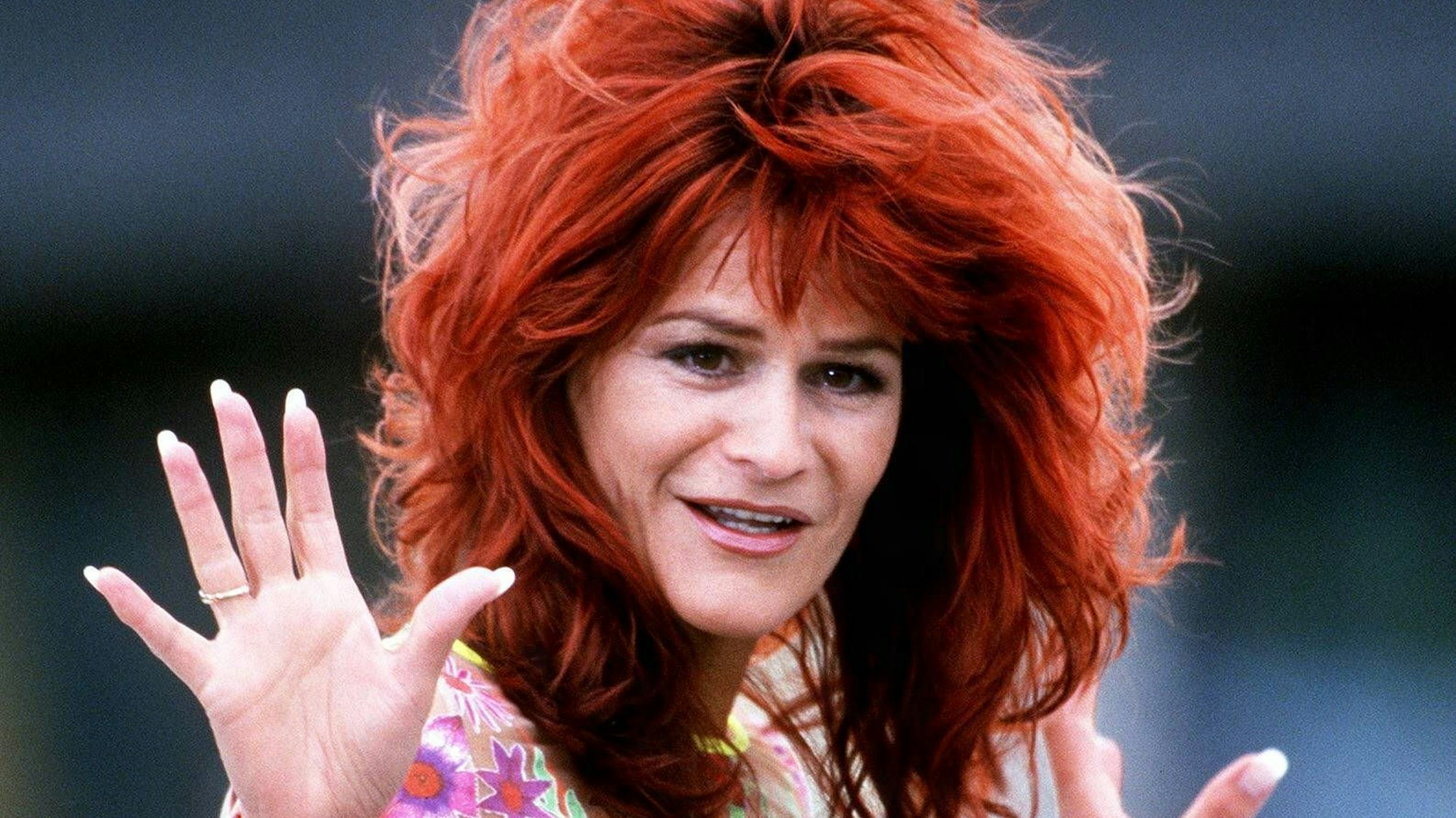 Andrea Berg mit Löwenmähne.