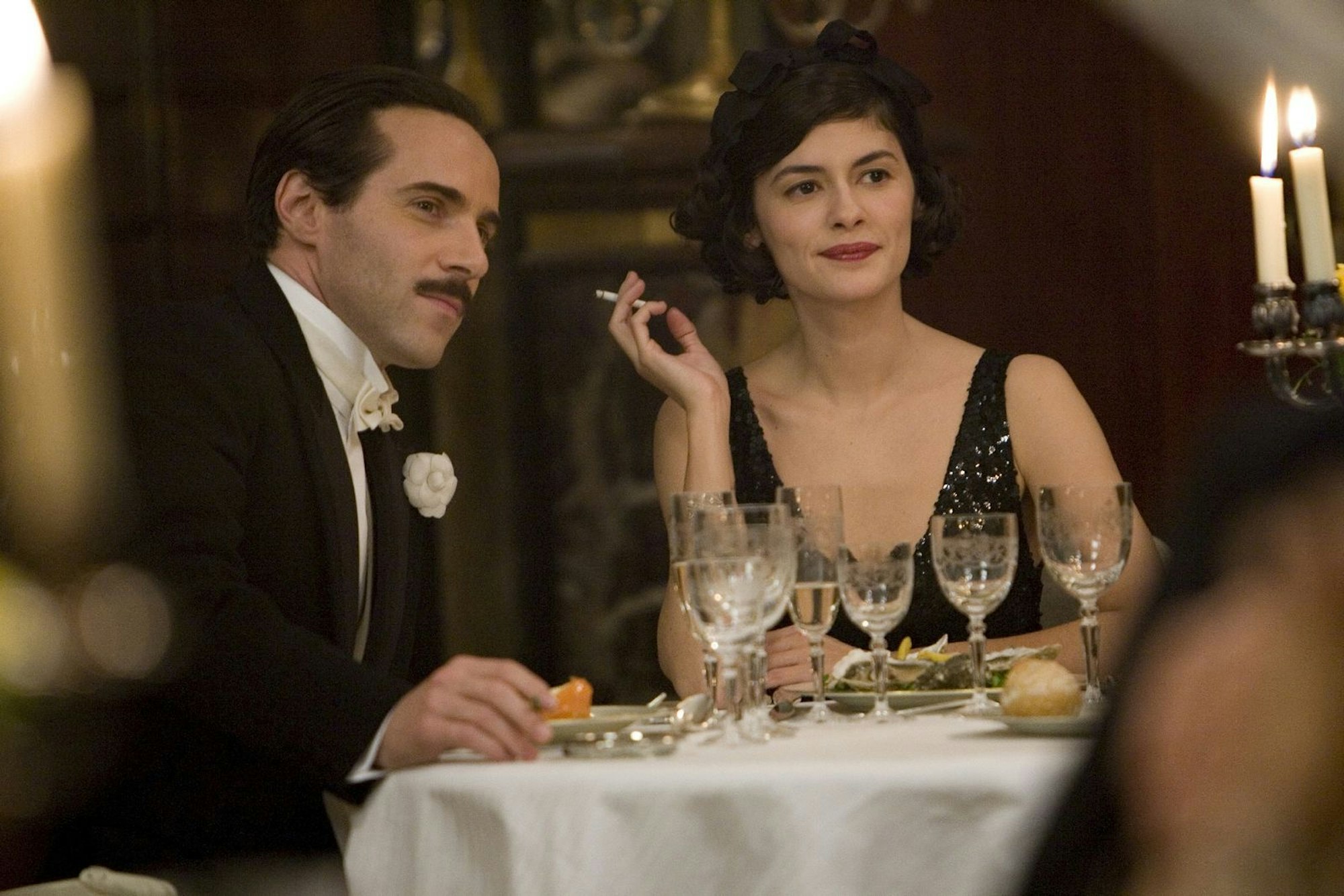 Auch das eine große Rolle in einem großen Film: In „Coco Chanel - Der Beginn einer Leidenschaft“ spielte Audrey Tautou an der Seite von Alessandro Nivola die legendäre französische Modedesignerin. (Bild: ZDF / Chantal Thomine-Desmazures)