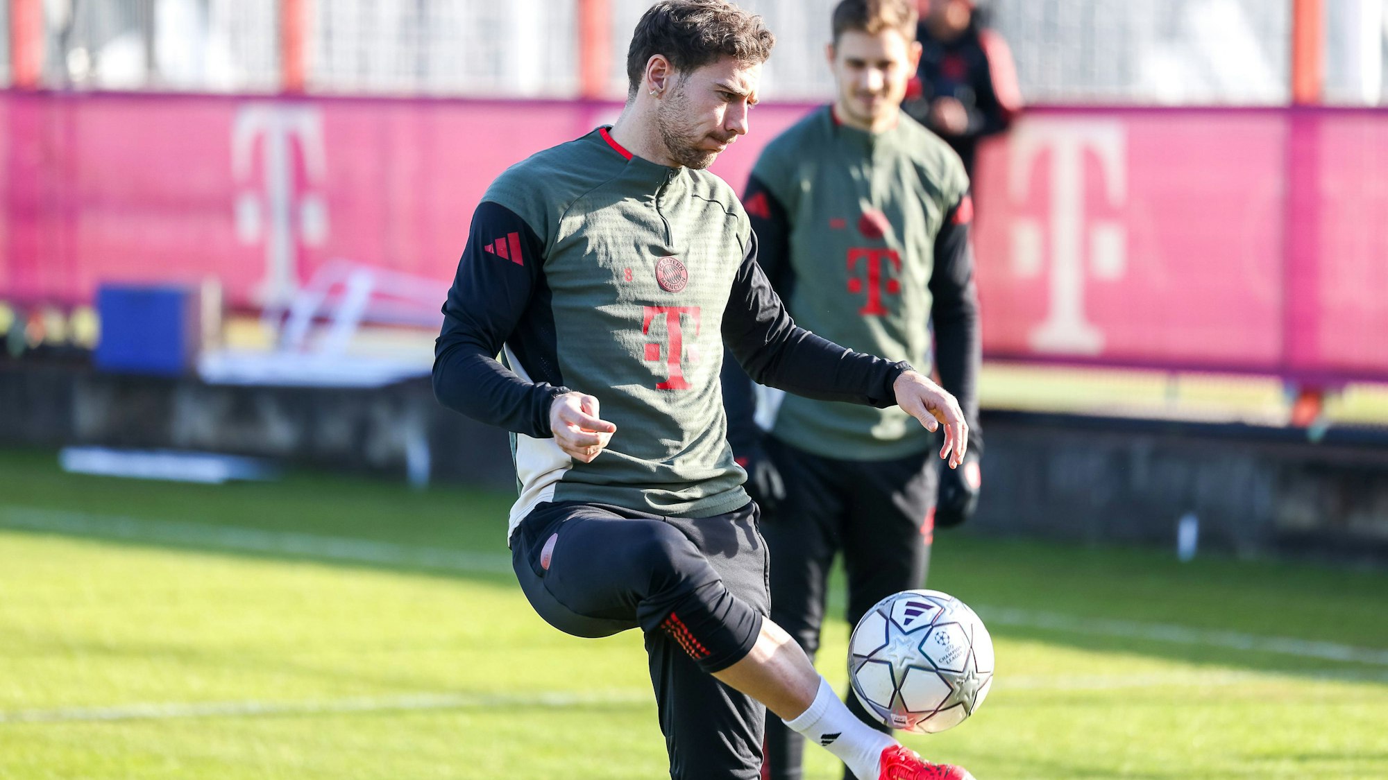 Leon Goretzka beim Training des FC Bayern.