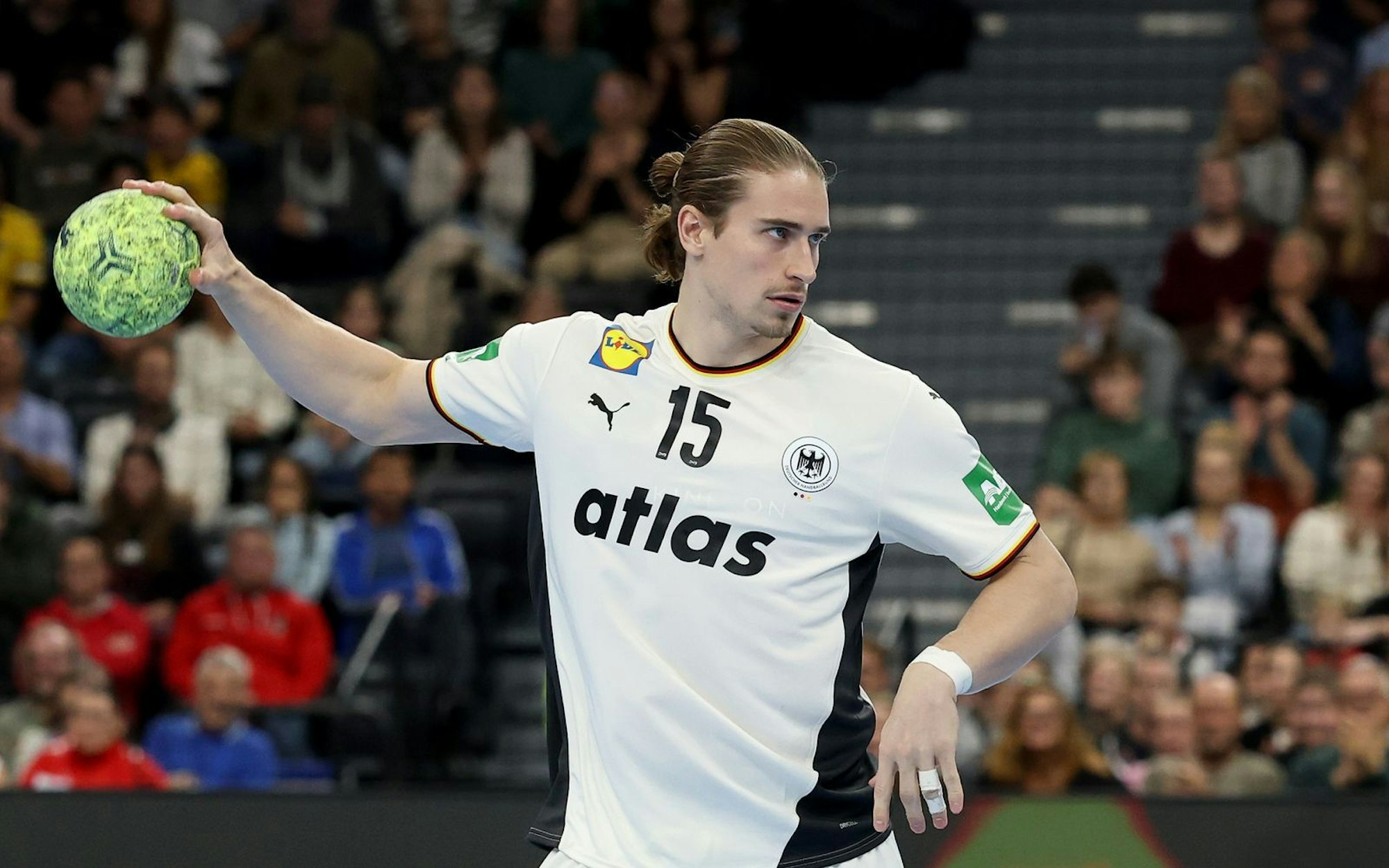 Spielmacher Juri Knorr sorgte mit seinen Toren für einen Sieg des DHB-Teams gegen Frankreich und den Einzug ins Halbfinale der EM. (Bild: Alexander Hassenstein/Getty Images)