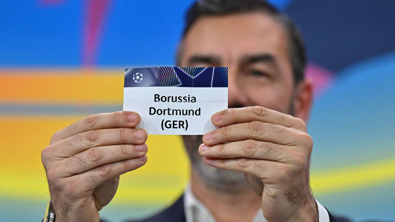 Borussia Dortmund spielt in der Zwischenrunde gegen Atalanta Bergamo.