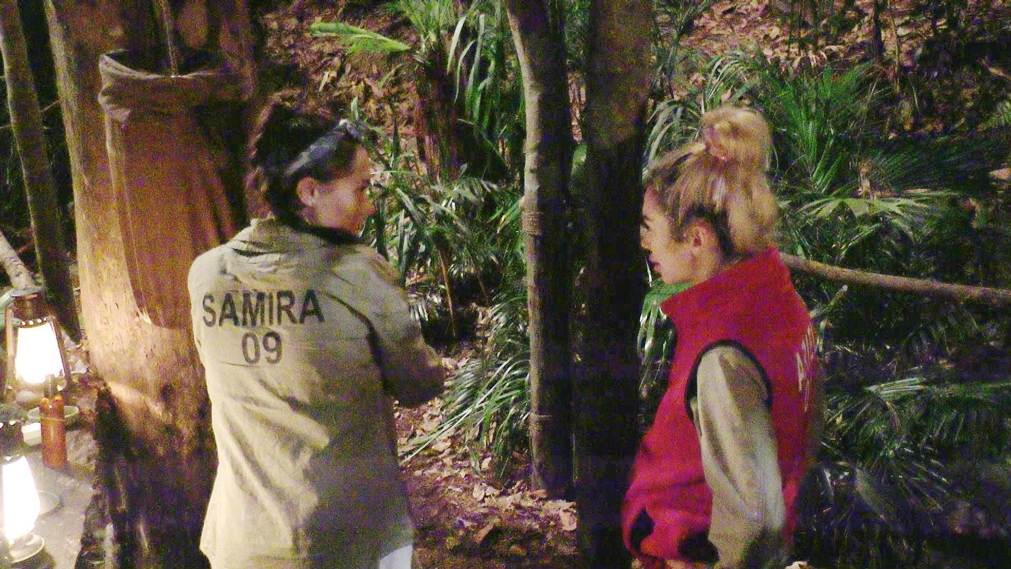 Beobachten alles genau: Ariel (r.) und Samira Yavuz