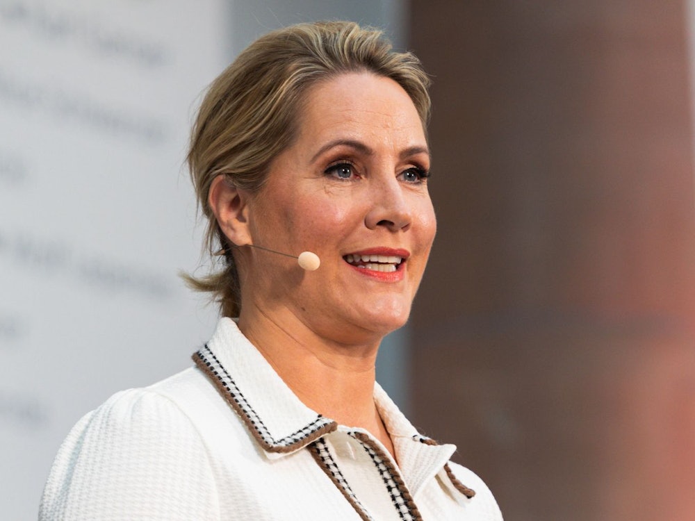 Die ehemalige „Tagesschau“-Sprecherin Judith Rakers hat sich an ihren Fingern verletzt. (Bild: 2025 Getty Images/Mathis Wienand)