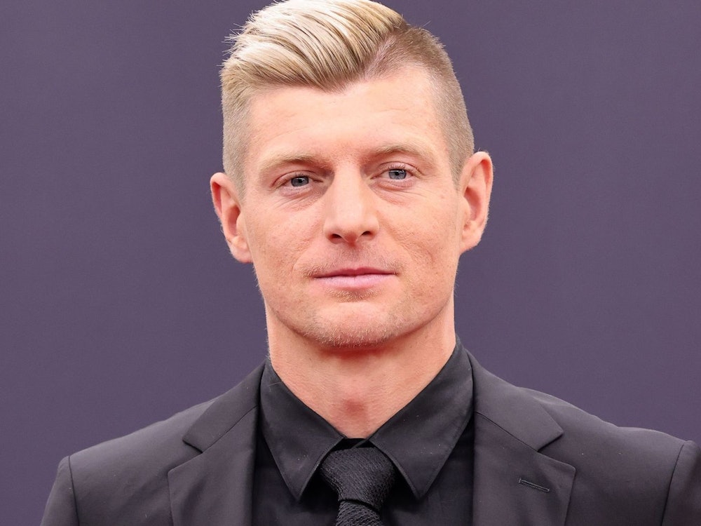 Toni Kroos glaubt bei Borussia Dortmund an ein frühes Champions-League-Aus. (Bild: 2024 Getty Images/Andreas Rentz)