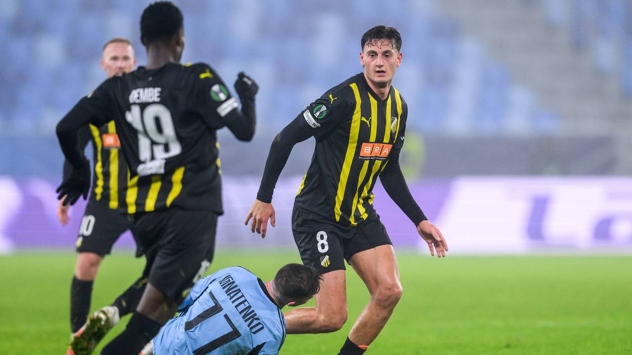Häckens Silas Andersen in der Conference League gegen Slovan Bratislava.