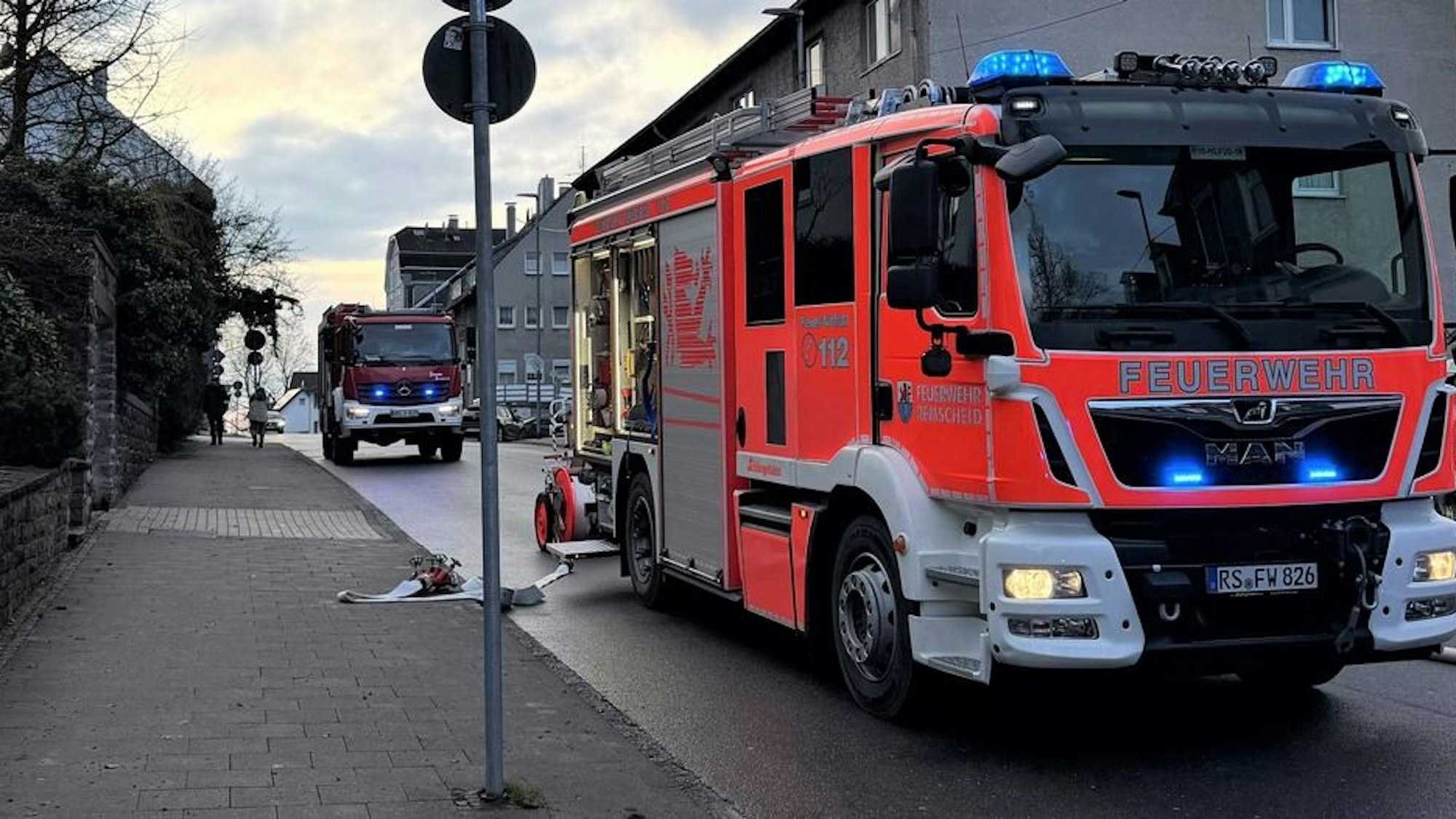 Küchenbrand in einem Mehrfamilienhaus in Remscheid.