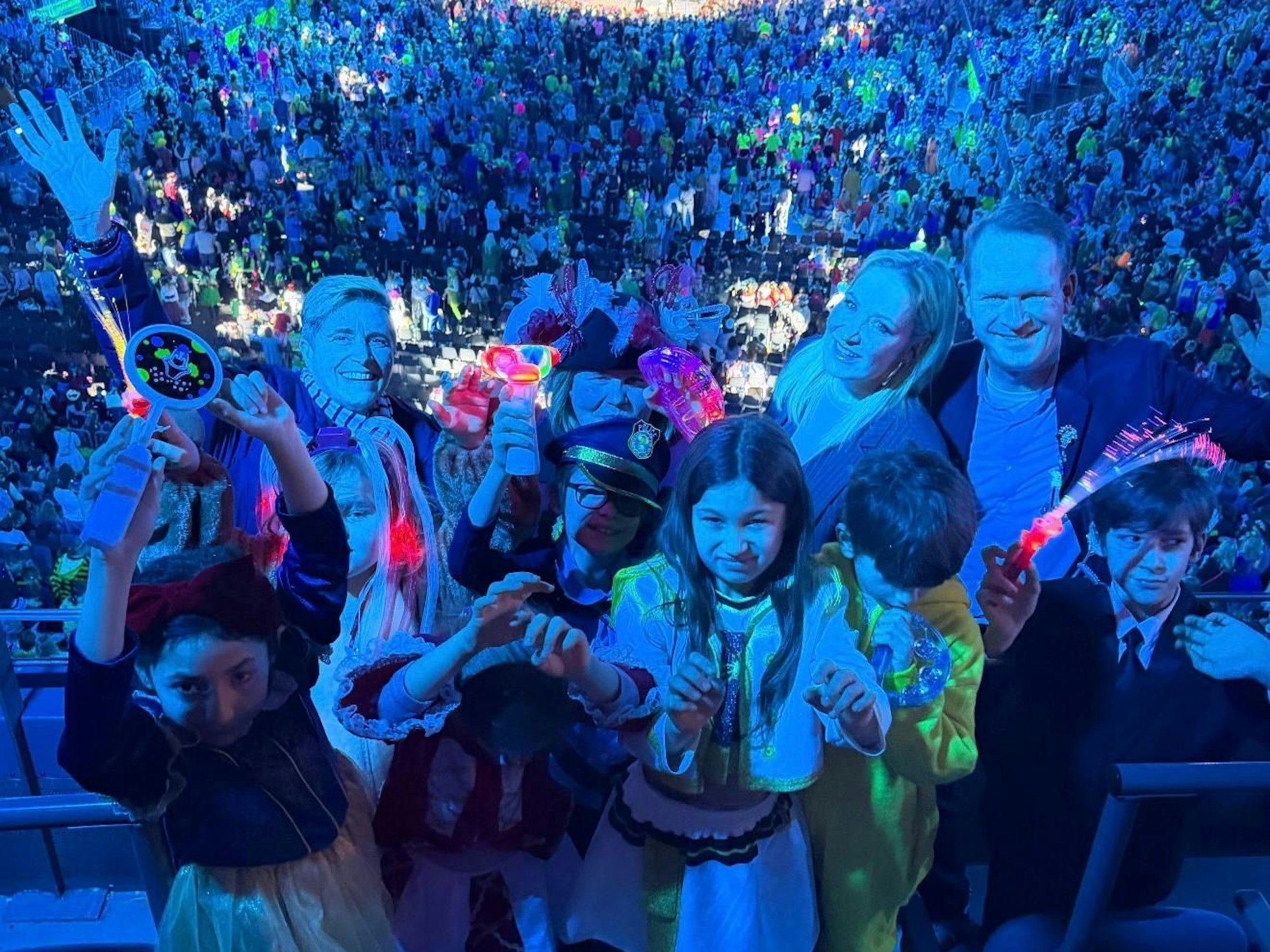 Janine Kunze in der Loge bei der Lachenden Pänzarena.