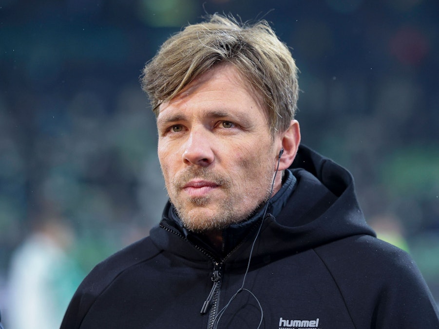 Clemens Fritz in dunkler Jacke