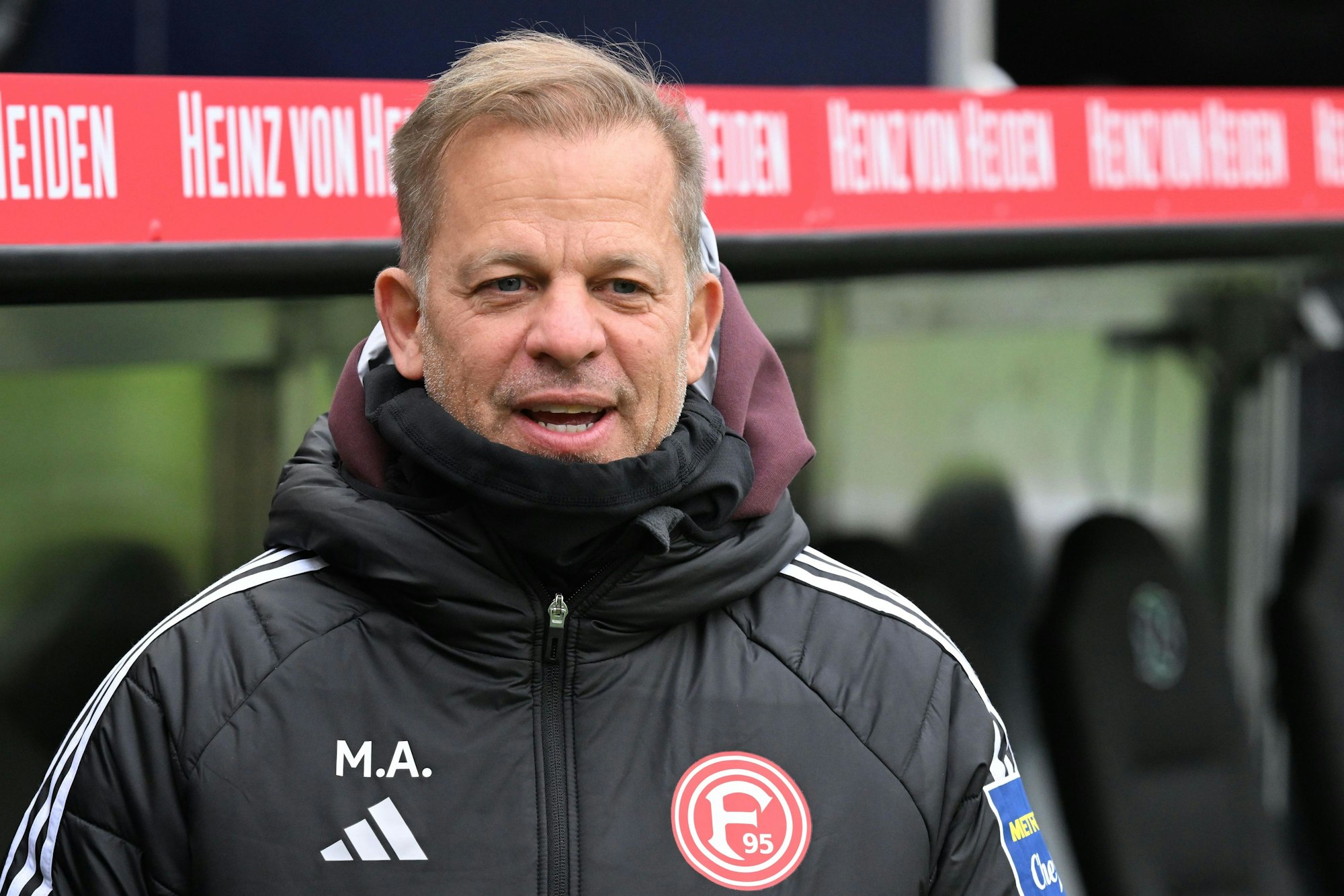 Markus Anfang steht bei Fortuna Düsseldorf in der Coaching-Zone.