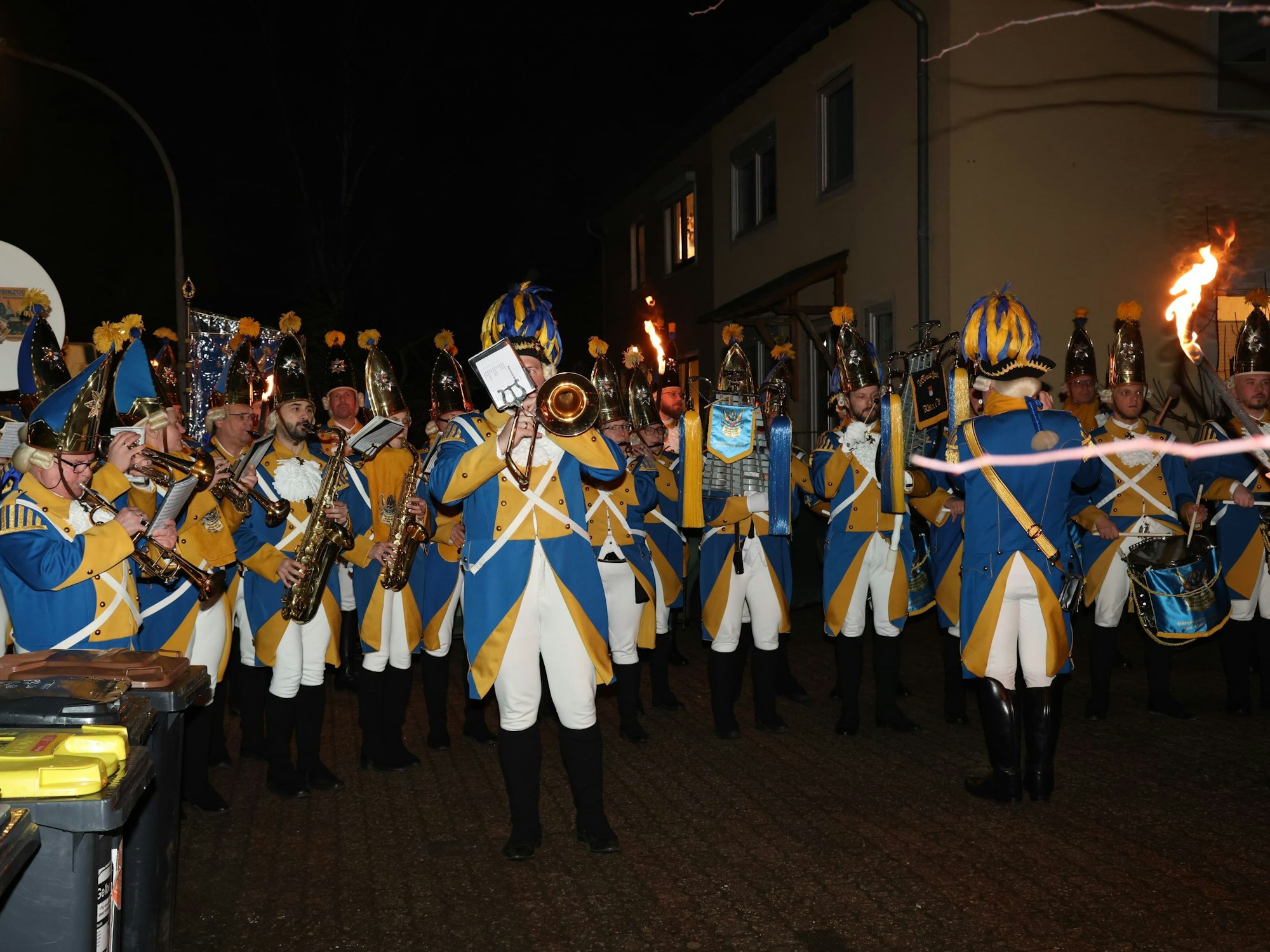 Der Spielmannszug der Bürgergarde blau-gold.