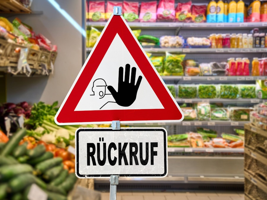 Warnung vor Lebensmittelrückruf im Supermarkt