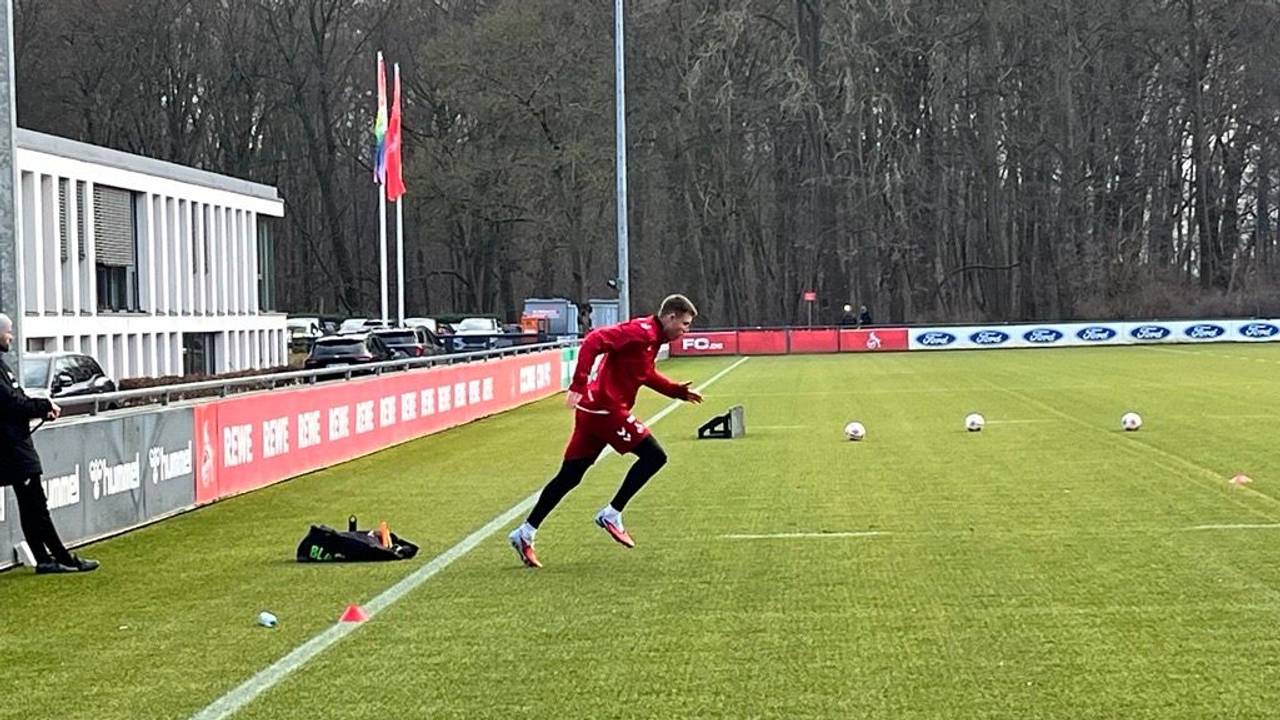 Dominique Heintz trainiert individuell.