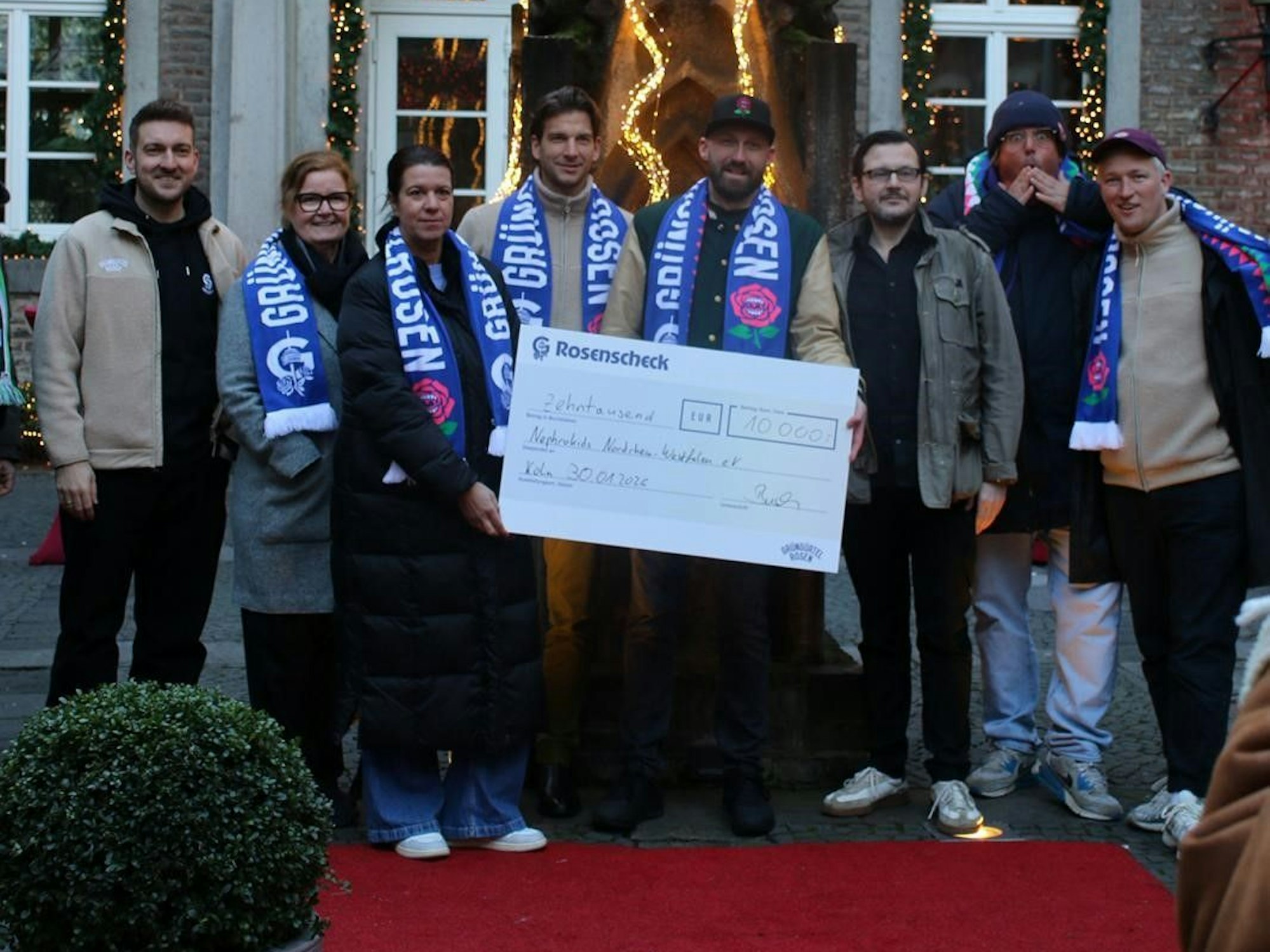 Spendenübergabe in der Wolkenburg.