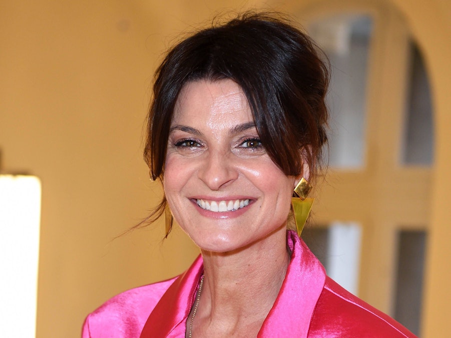 Marlene Lufen lächelt in pinker Oberbekleidung