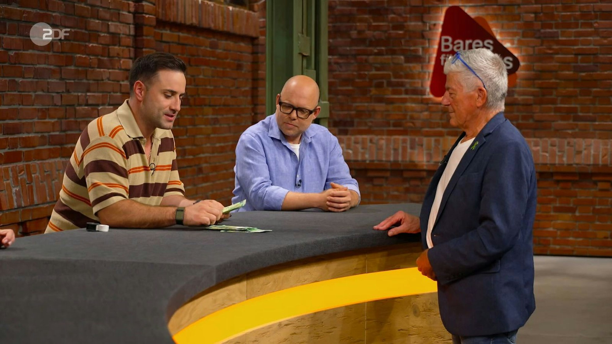 7.300 Euro war David Suppes der außergewöhnliche Teller wert. (Bild: ZDF)