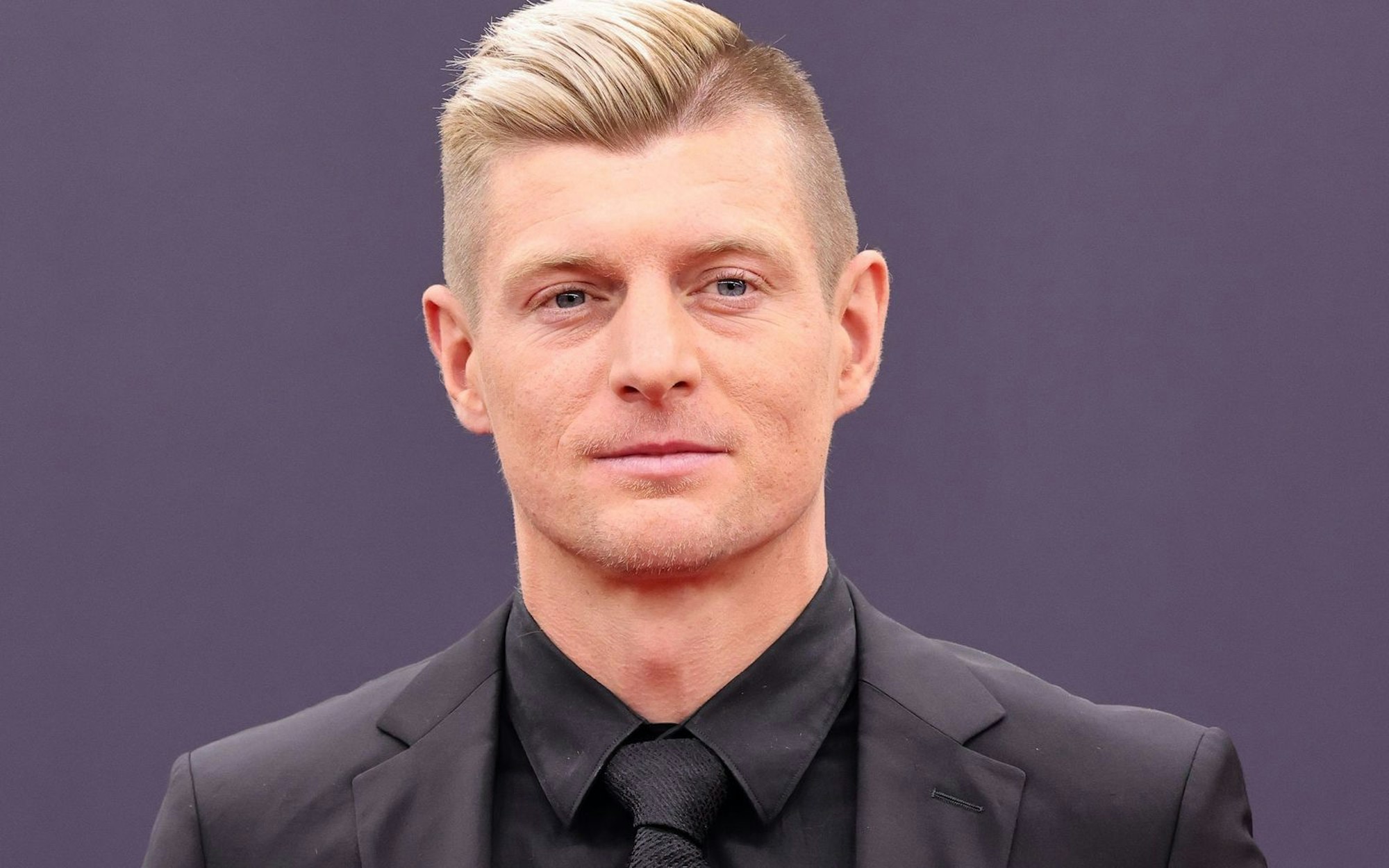 Toni Kroos war seit 15 Jahren nicht mehr in einem Friseursalon. (Bild: 2024 Getty Images/Andreas Rentz)