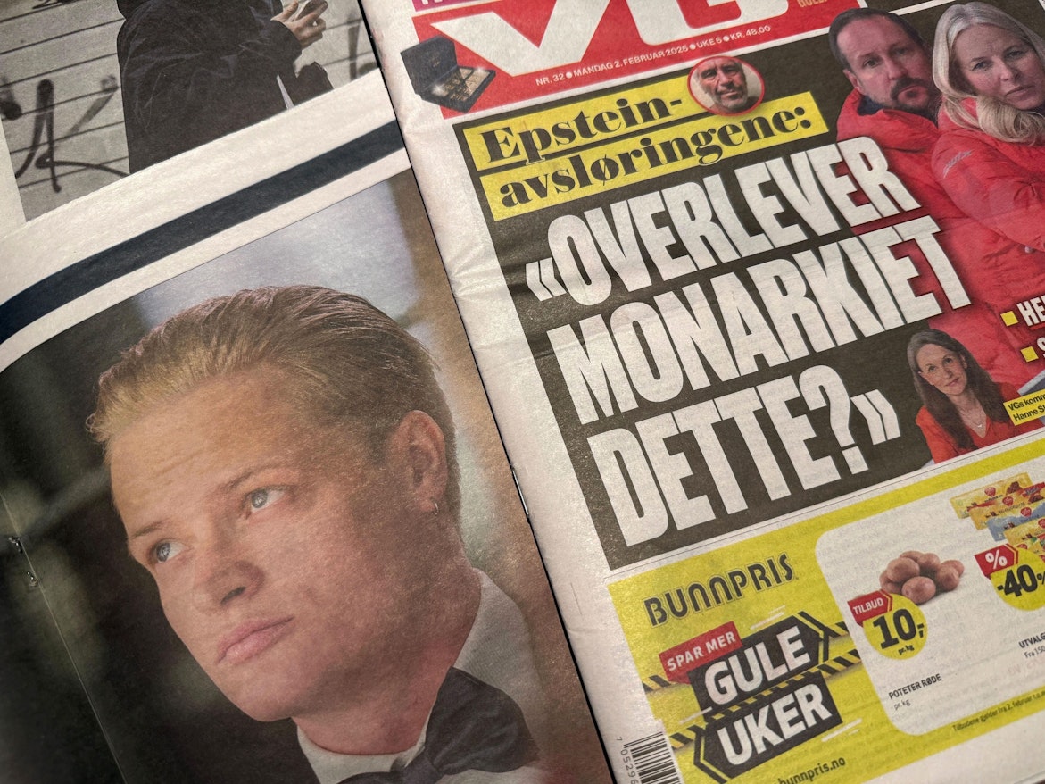 Norwegische Zeitungen berichten am Montag (02. Februar 2026) über den bevorstehenden Prozess gegen Marius Borg Høiby und die Kontakte seiner Mutter, Kronprinzessin Mette-Marit, zu dem Sexualstraftäter Epstein.