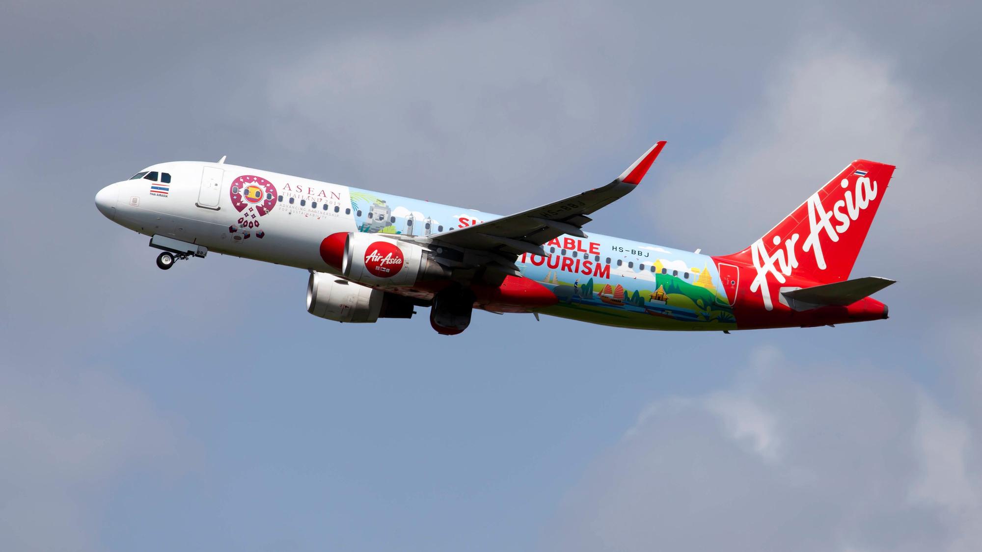 Thai AirAsia Airbus geht in die Luft.