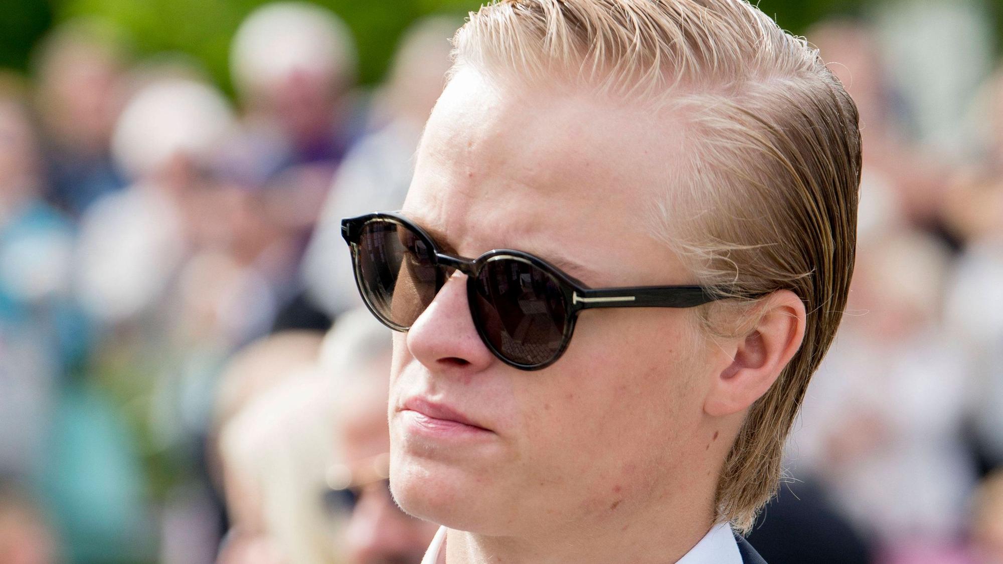 Marius Borg Høiby mit Sonnenbrille.
