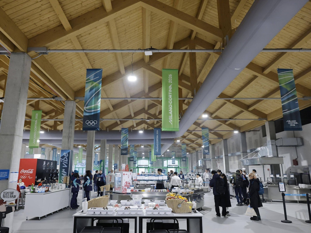 Ein Restaurant im Olympischen Dorf.