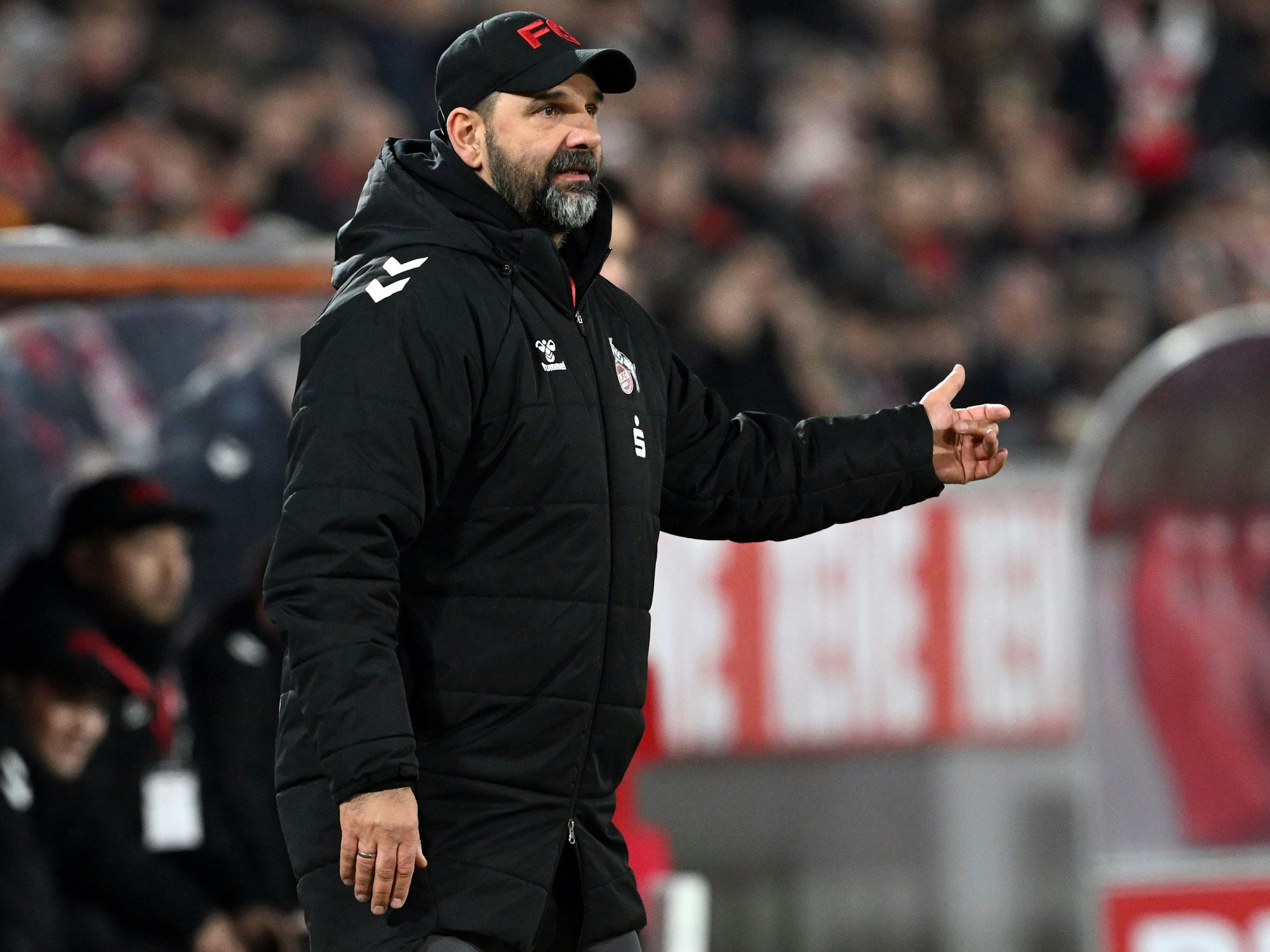 Trainer Stefan Ruthenbeck (1. FC Köln) beim Uefa-Youth-League-Spiel gegen Inter Mailand (1:3) am 4. Februar 2026.