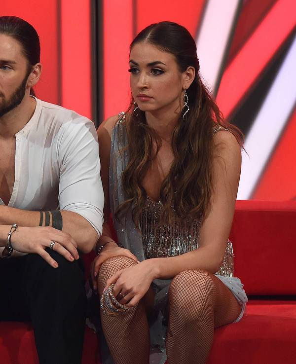 Mit Gil Ofarim gewann Ekaterian Leonova 2017 die 10. Staffel von „Let's Dance“. In einem Interview berichtet sie von den Schattenseiten ihres Berufs.