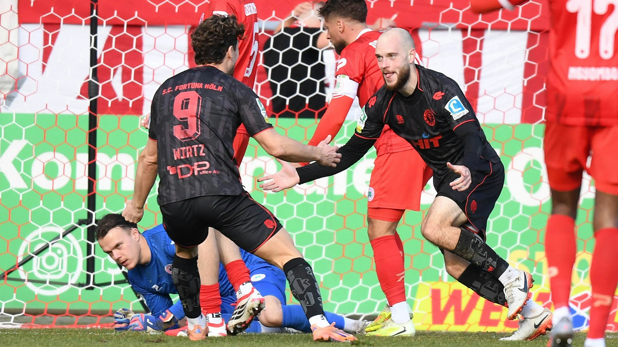 Torjubel bei Fortuna Köln.