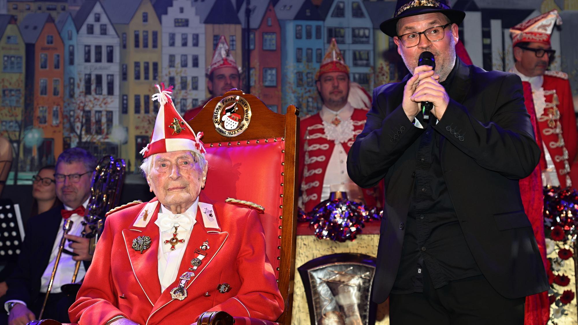 Björn Heuser singt für Ludwig Sebus.