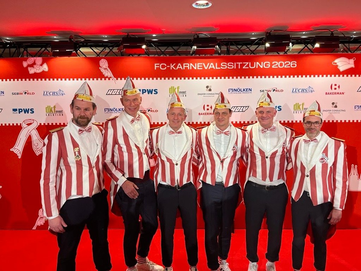 Thomas Kessler, Jörn Stobbe, Philipp Türoff, Ulf Sobek, Jörg Aövermann und Philipp Liesenfeld auf der Karnevalsfeier des 1. FC Köln.