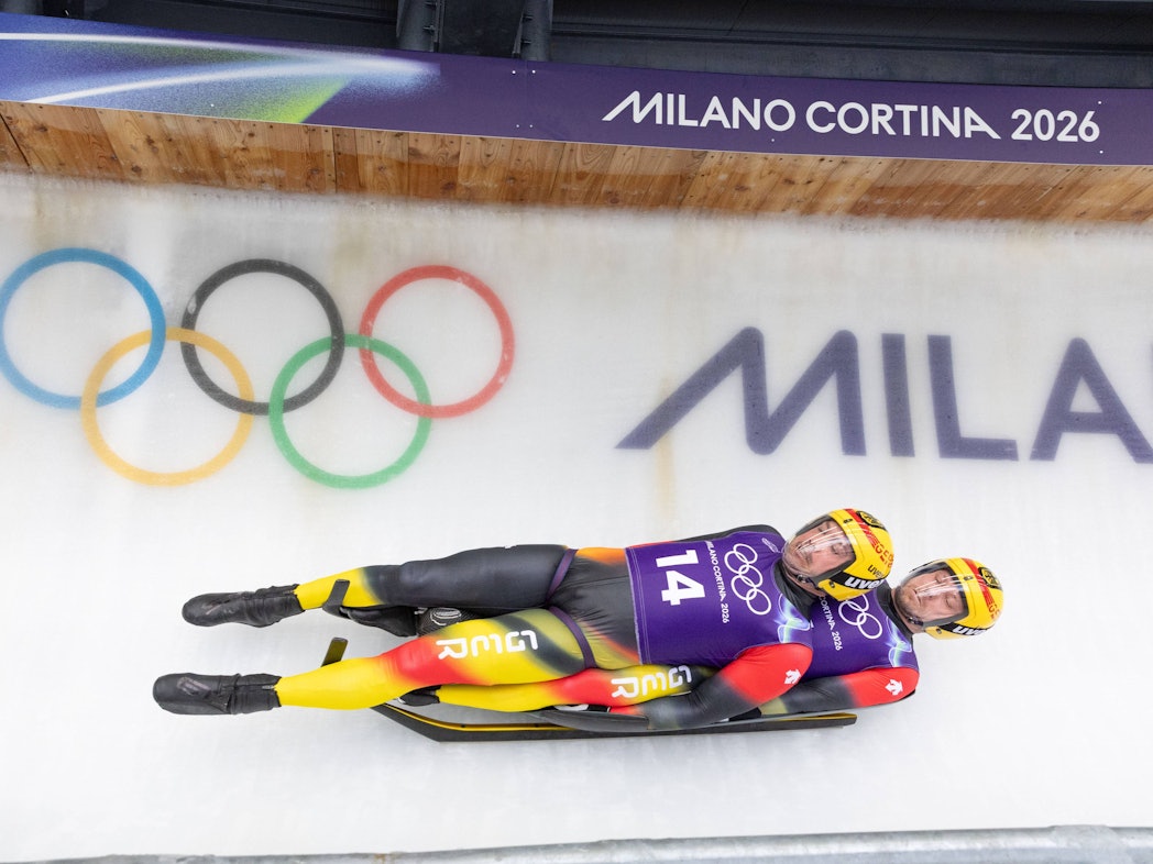 Tobias Wendl und Tobias Arlt im Doppelsitzer auf der Bahn.