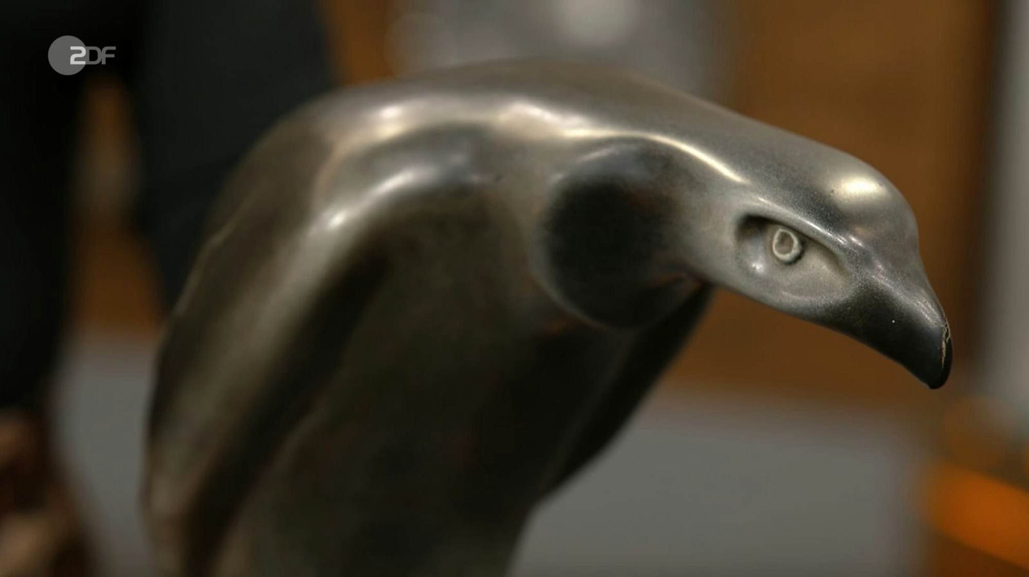 Auch Expertin Bianca Berding zeigte sich angetan und bezeichnete das minimalistische Design als „zeitlos“. (Bild: ZDF)