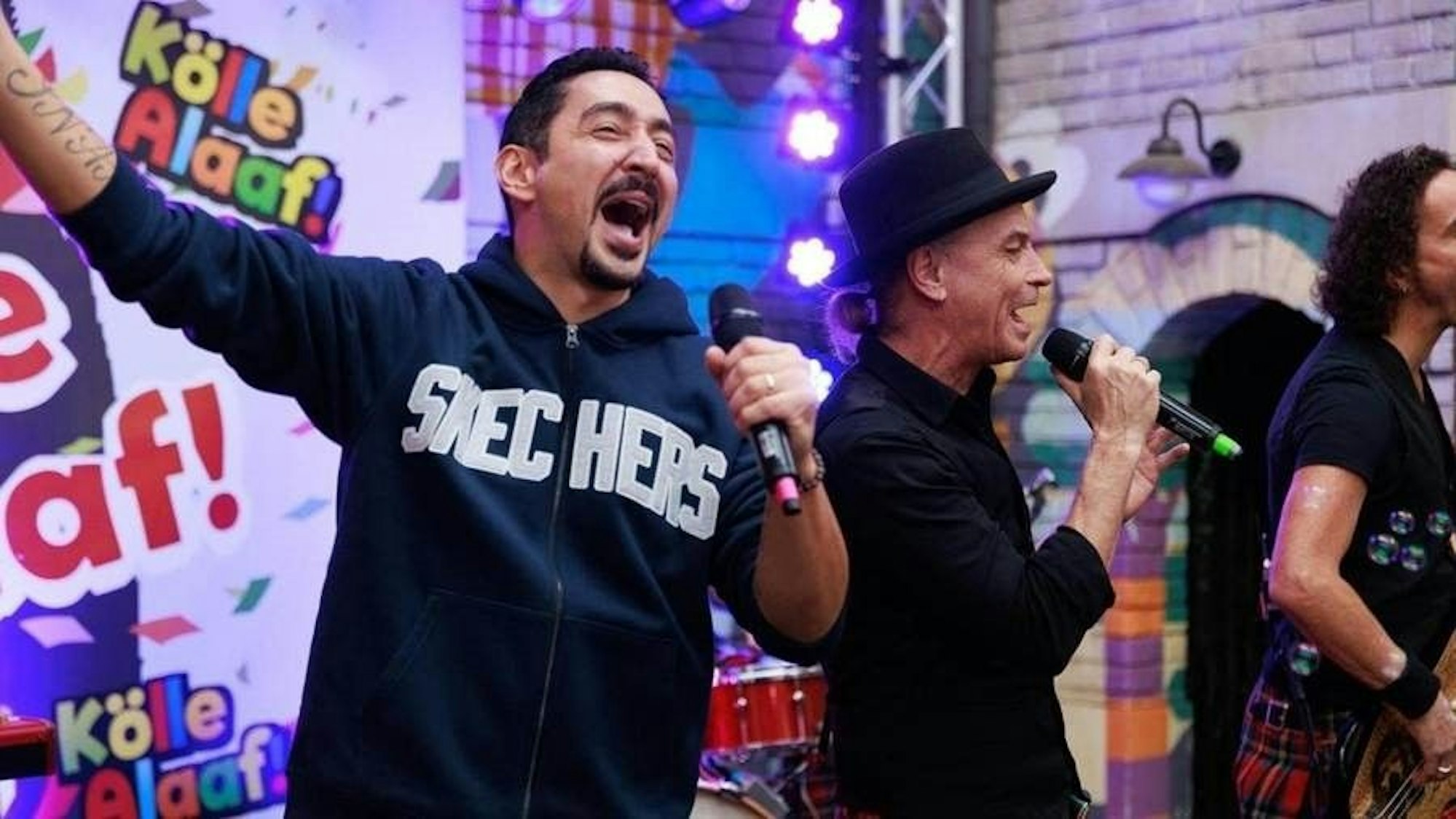 Eco Fresh (l.) und Brings lassen es bei „Unter uns“ an Weiberfastnacht krachen.