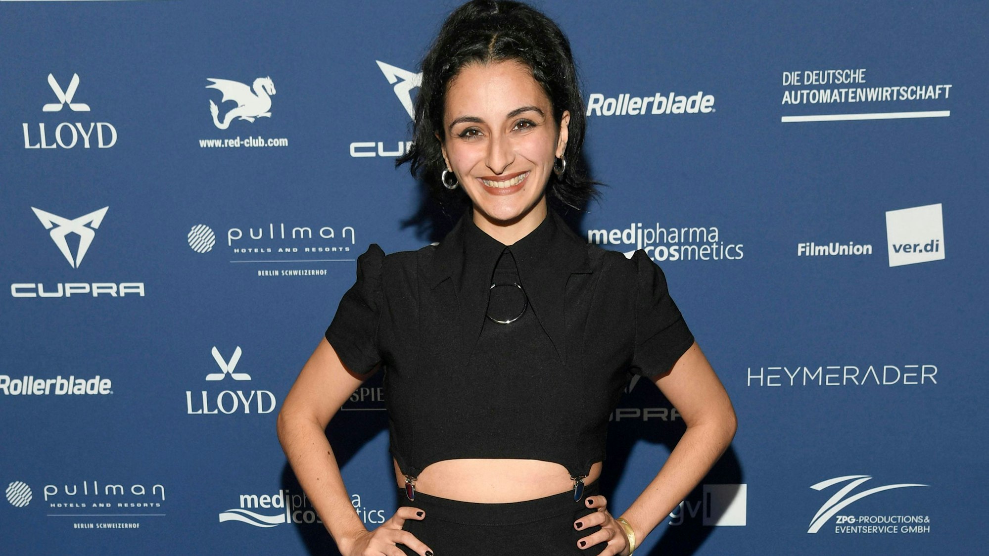 Safak Sengül bei der Verleihung des Deutschen Schauspielpreises 2025 im Hotel Pullman Berlin.