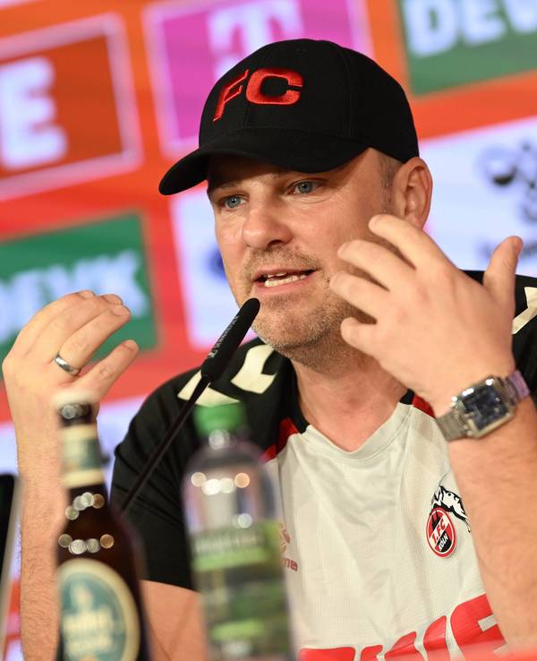 Lukas Kwasniok bei der Pressekonferenz.