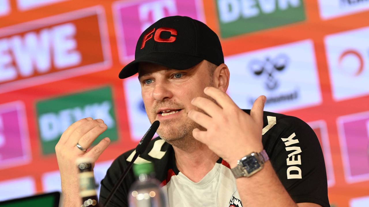 Lukas Kwasniok bei der Pressekonferenz.