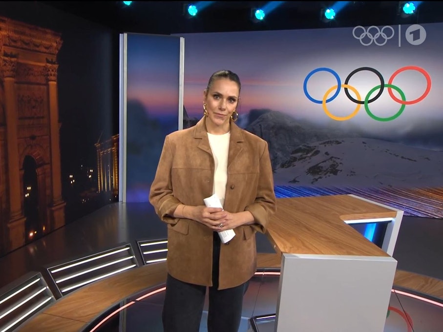 Esther Sedlaczek bei einer Anmoderation.