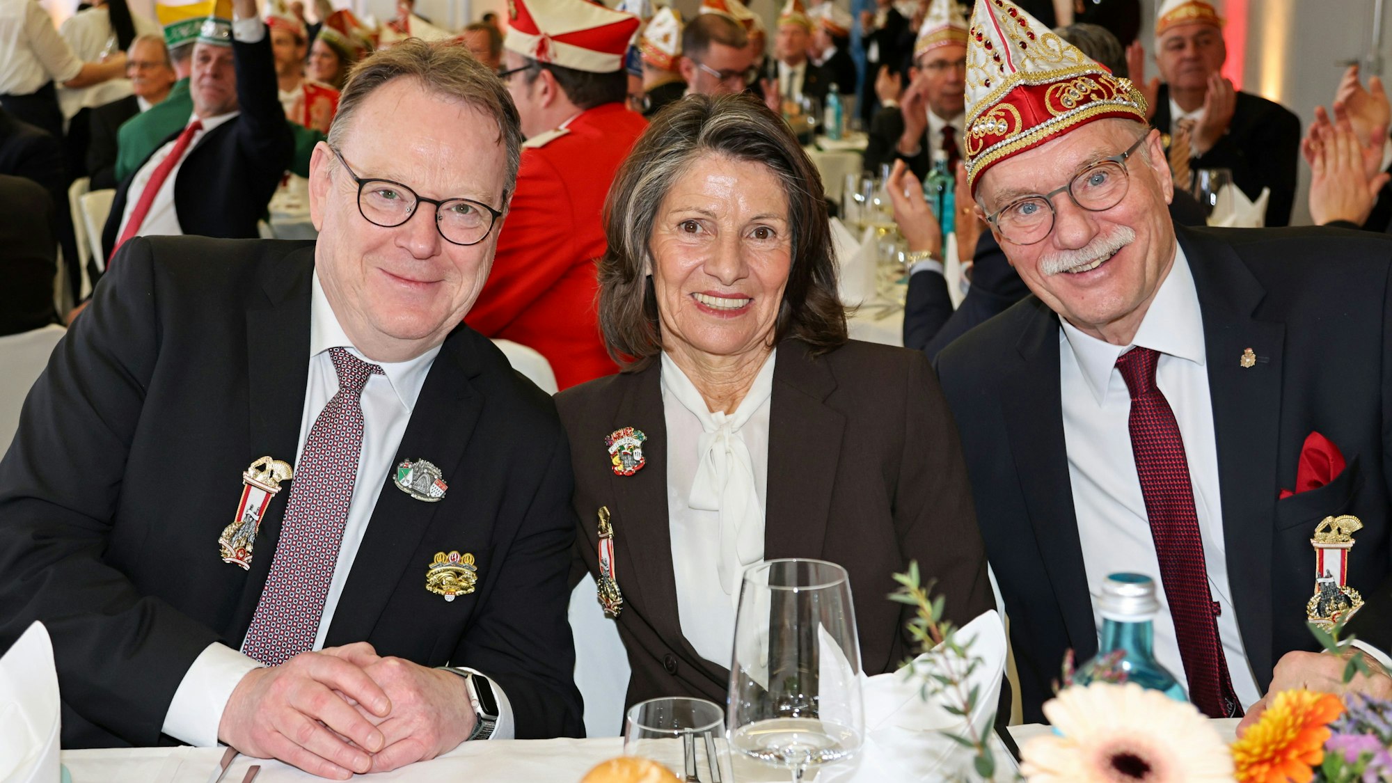 Torsten Burmester mit Elisabeth und Bernhard Conin.