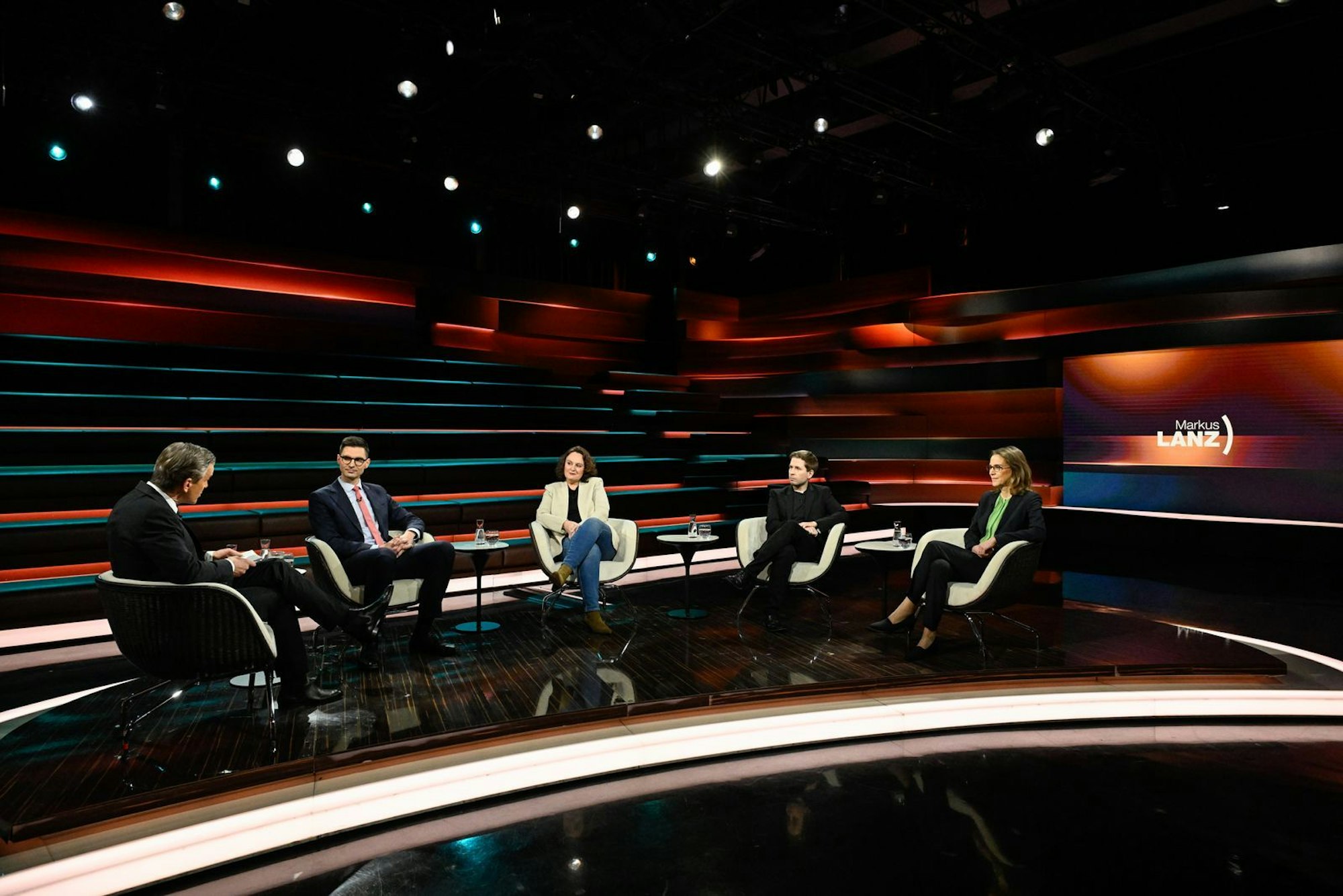 Die anstehenden Wahlen in Ost-Deutschland und die dortige politische Stimmung beschäftigte am Donnerstagabend die Diskussionsrunde bei „Markus Lanz“. (Bild: ZDF / Markus Hertrich)