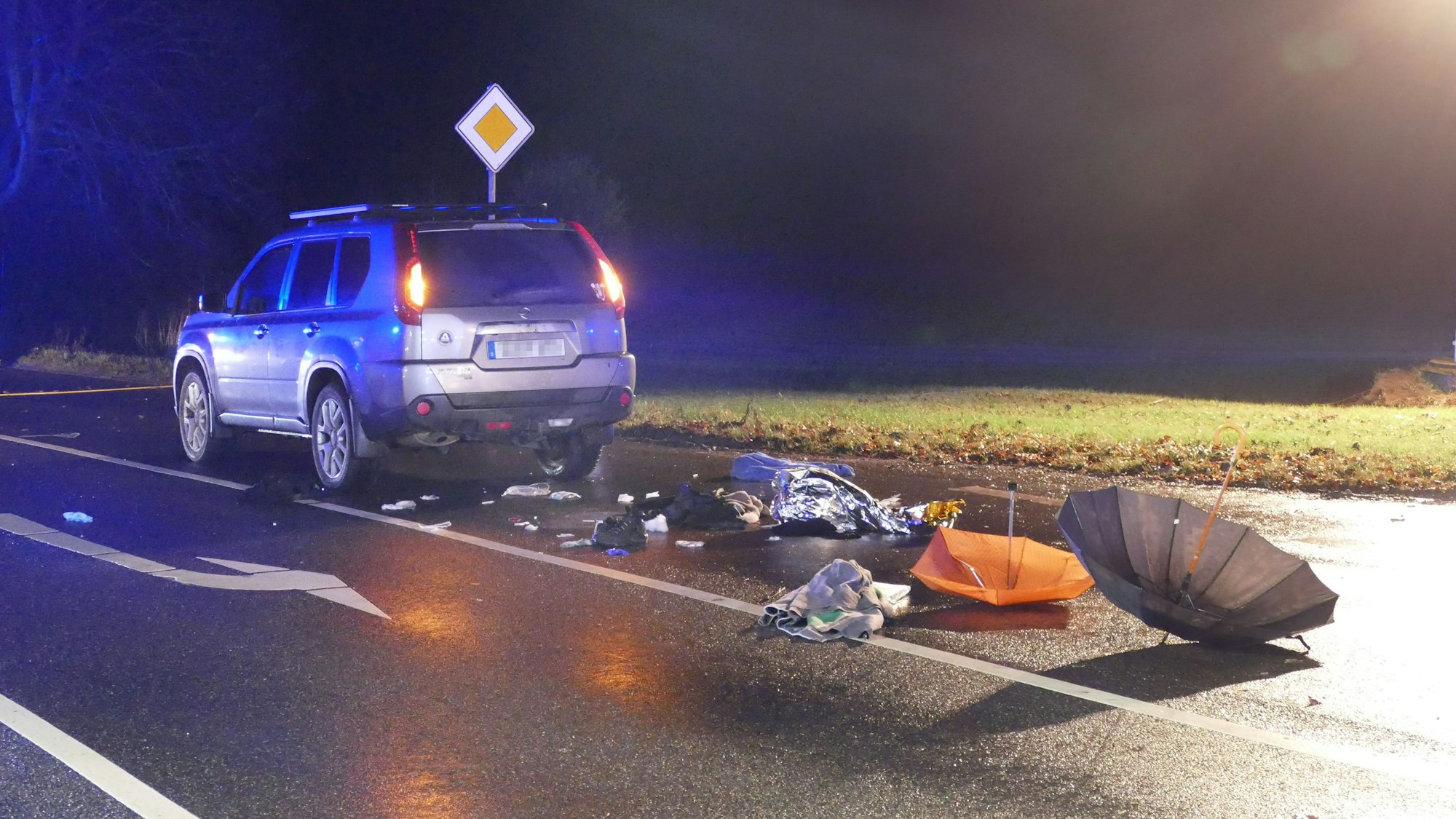 Der Nissan erfasste den Jugendlichen auf der Fraunhoferstraße in Wachtberg.