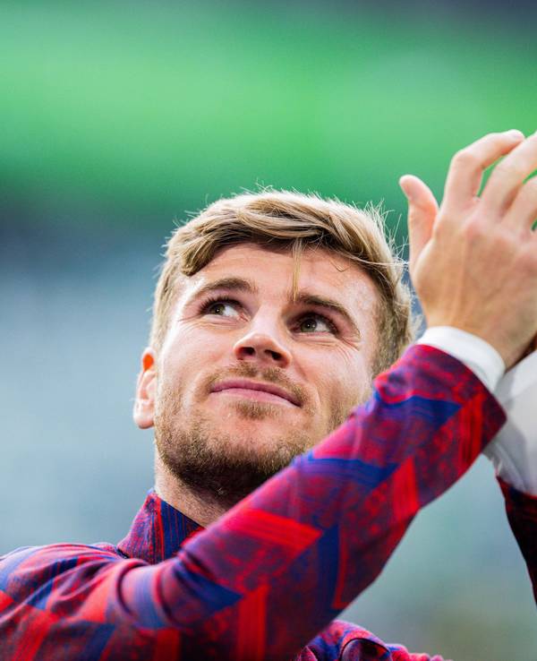 Timo Werner applaudiert.