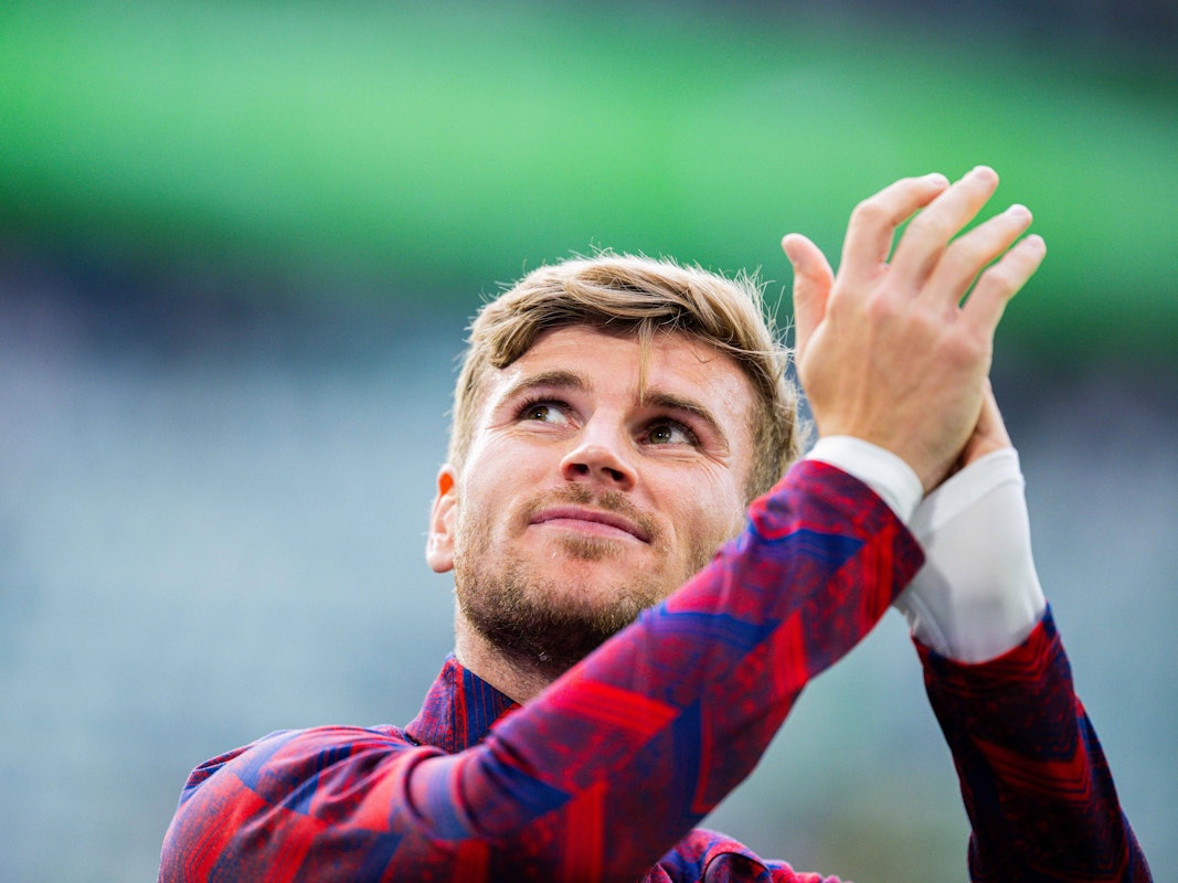 Timo Werner applaudiert.