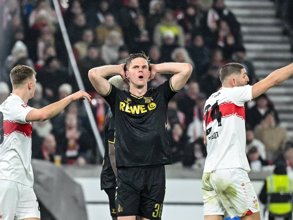 Marius Bülter vom 1. FC Köln reagiert im Spiel gegen den VfB Stuttgart unzufrieden.