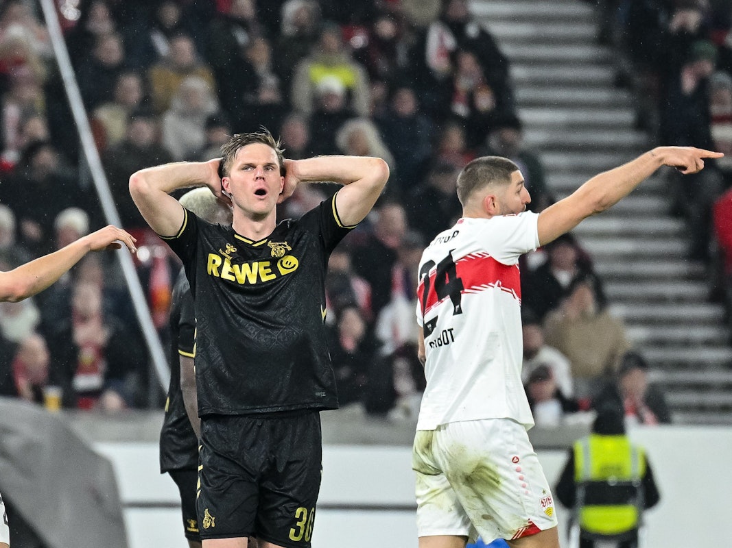 Marius Bülter vom 1. FC Köln reagiert im Spiel gegen den VfB Stuttgart unzufrieden.