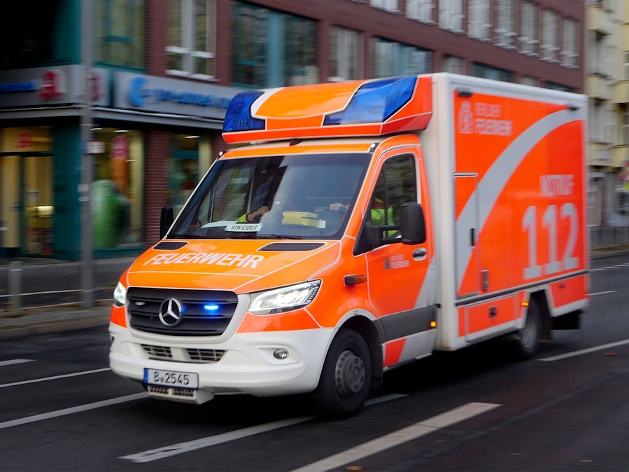 Feuerwehrfahrzeug im Einsatz