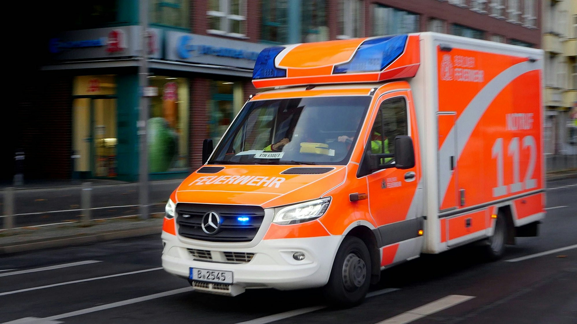 Feuerwehrfahrzeug im Einsatz