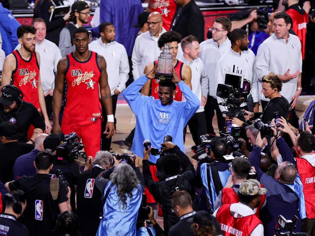 Anthony Edwards bei seiner Auszeichnung als wertvollster Spieler des All-Star-Games.