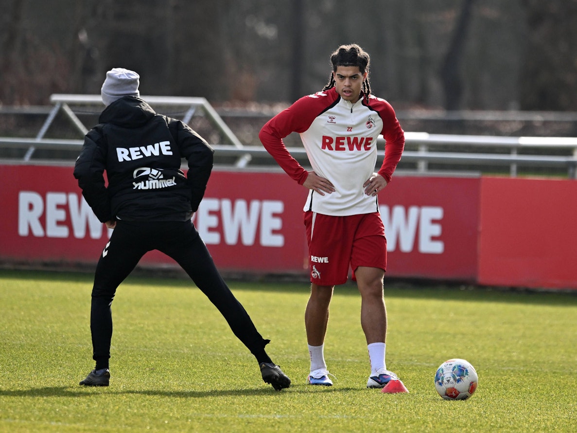 Jahmai Simpson trainiert mit Leif Frach.