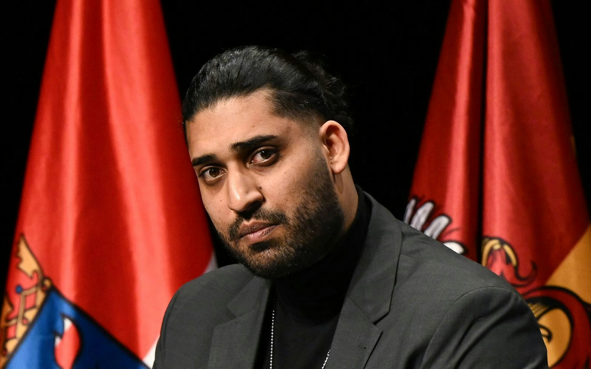 Said Etris Hashemi überlebte das Attentat von Hanau. Im Podcast „Deutschland3000“ klagt er nun: „Man spricht ständig über Migranten, ohne wirklich mit Migranten zu sprechen.“ (Bild: 2025 Getty Images/Florian Wiegand)