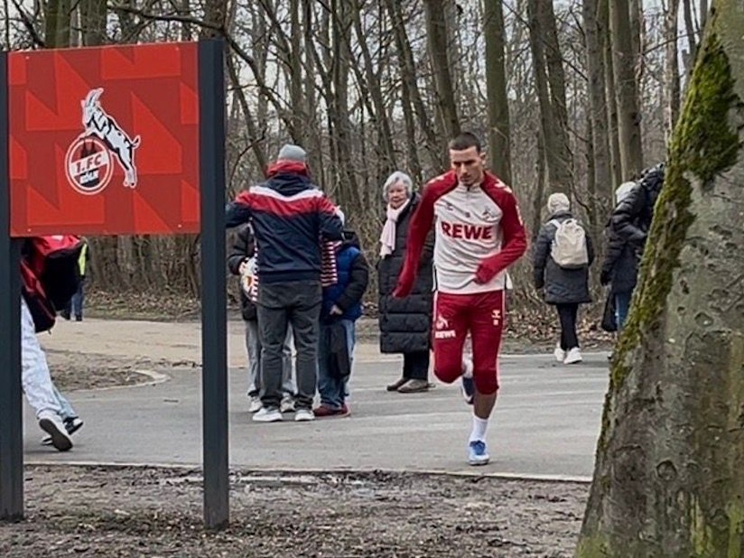 Said El Mala ist am Mittwoch (18. Februar 2026) zum FC-Training gesprintet.