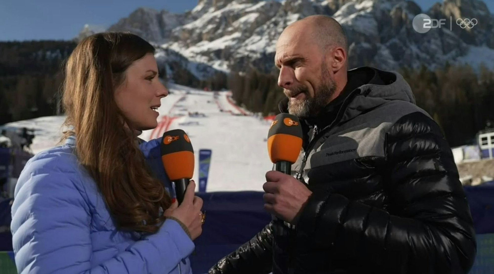 Amelie Stiefvatter und Marco Büchel versuchten für das Drama um Lena Dürr Worte zu finden. (Bild: ZDF)